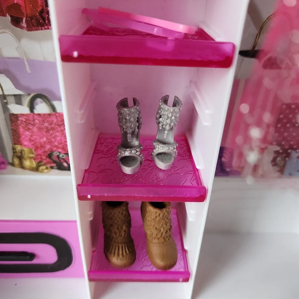 Barbie fashionistas ultimate